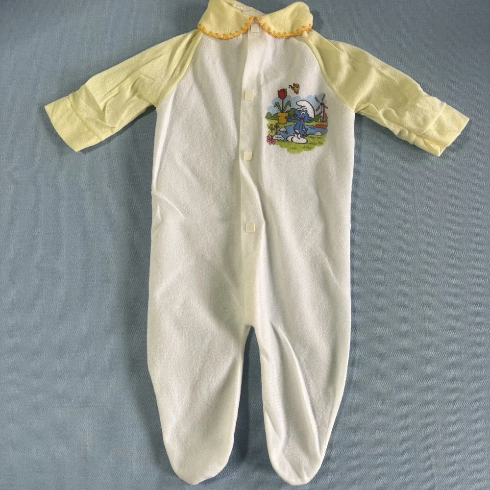Vintage 1980 Smurfs 1 Piece Pajamas Newborn Cloth No Stains New Condition